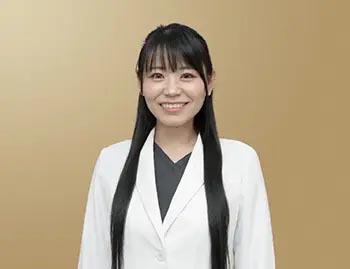 荻原 会理 医師(新宿本院歯科責任者)