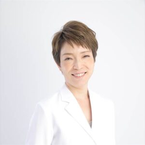 日高 暁子 医師